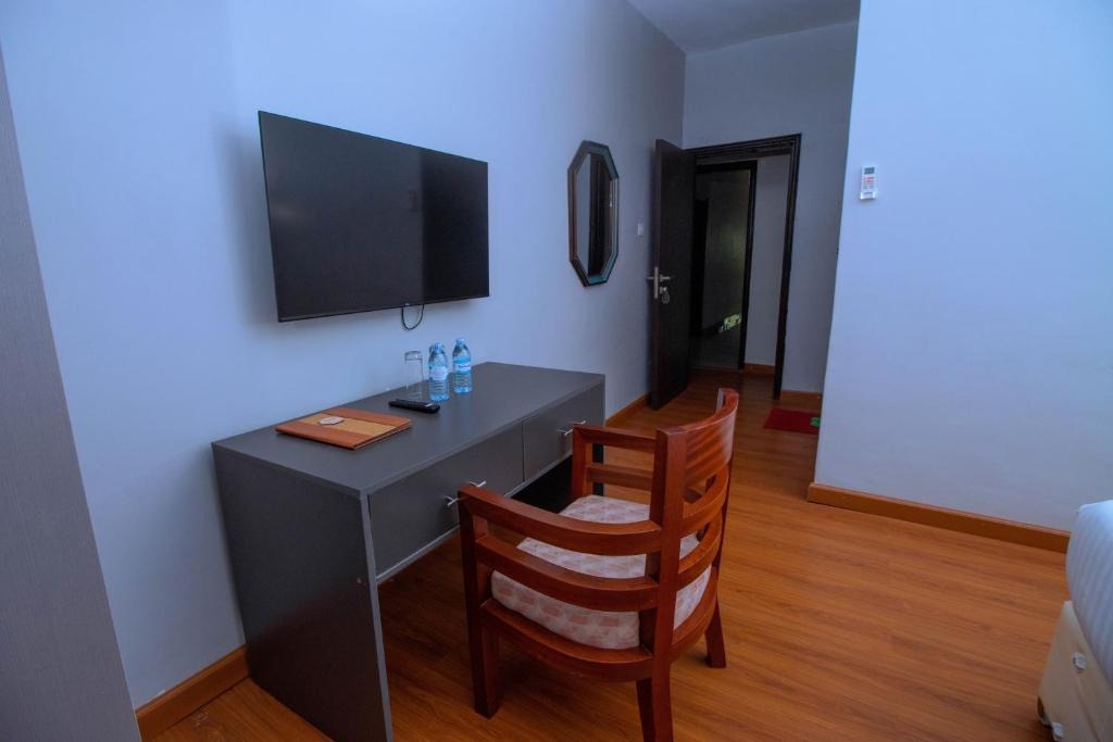 Working Desk Photo The Mansion Hotel Jinja Uganda Eastern Region