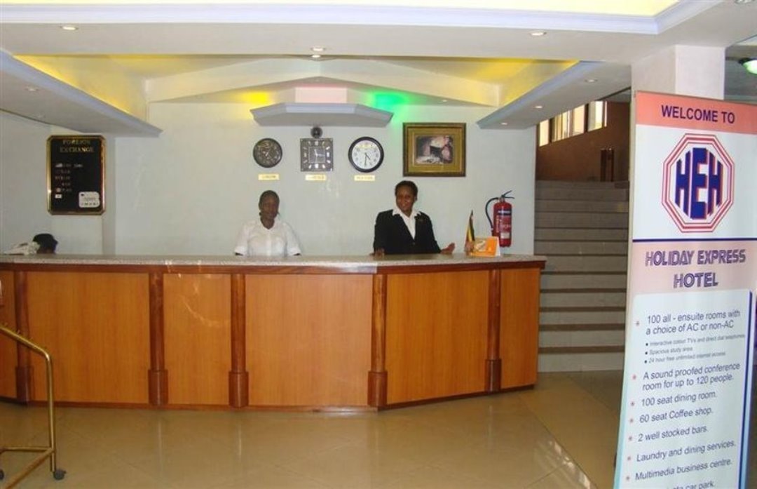 Front Desk Photo Holiday Express Hotel Kampala, Uganda Central Region