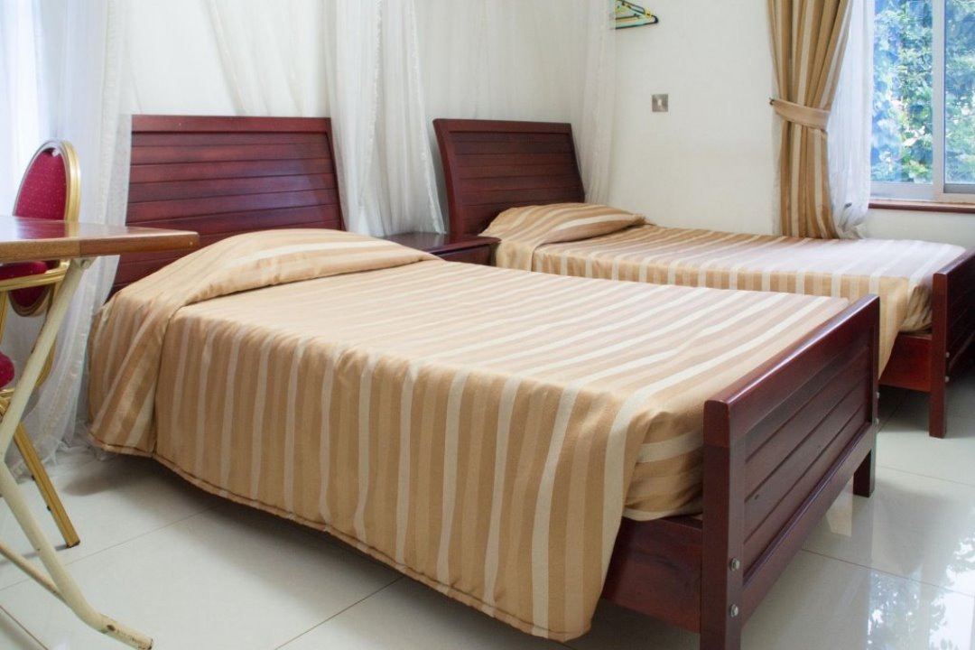 Standard Twin Bedroom Photo Sheron Hotel Kampala - Uganda Central Region 1