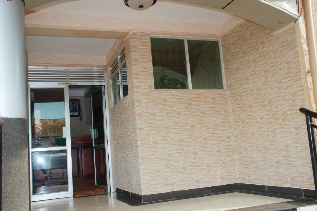 Entrance Photo Hotel Inter Tropics Kampala, Uganda Central Region