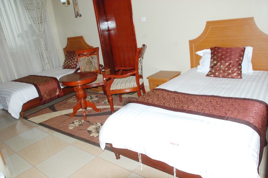 Twin Bedroom Photo Hotel Inter Tropics Kampala, Uganda Central Region