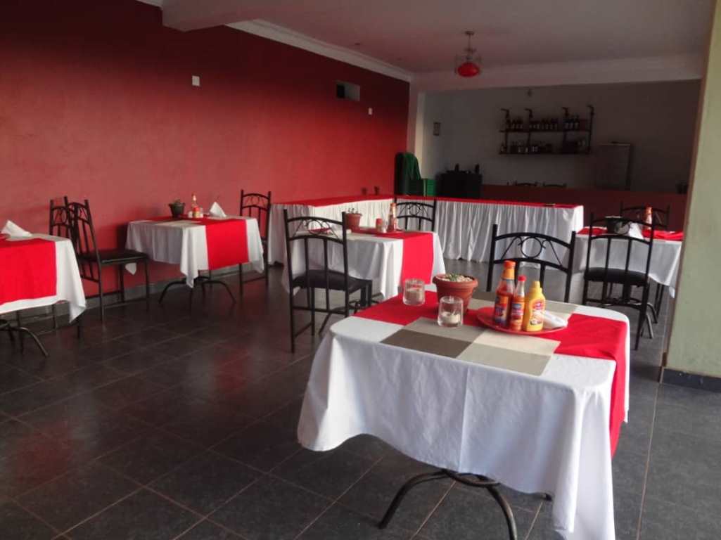 Restaurant Photo Chel and Vade Cottages, Jinja Uganda Eastern Region 1