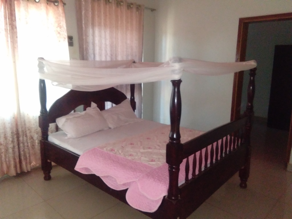 Single Bedroom Photo Kent hill guesthouse Jinja, Uganda Eastern Region