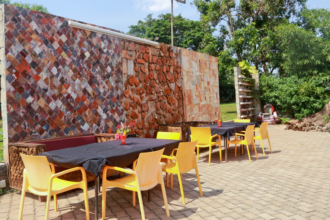 Terrace restaurant Photo African Tribe Suites Kampala, Uganda Central Region