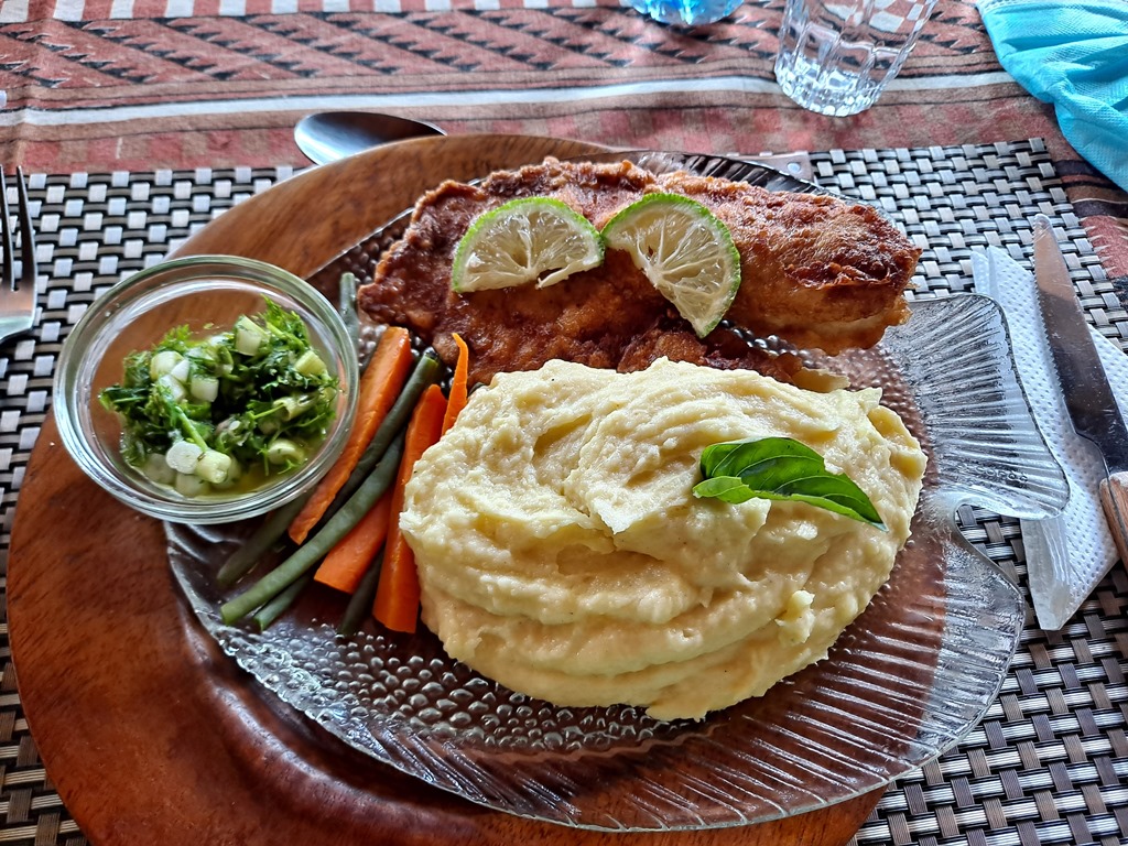 Food photo Holland Park Jinja, Uganda Eastern Region