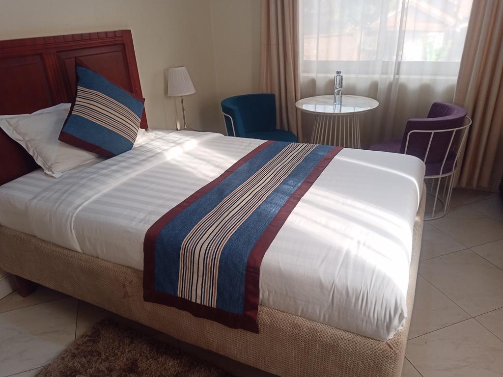 Standard Double Bedroom Photo Jarin Hotel Kampala - Uganda Central Region 1