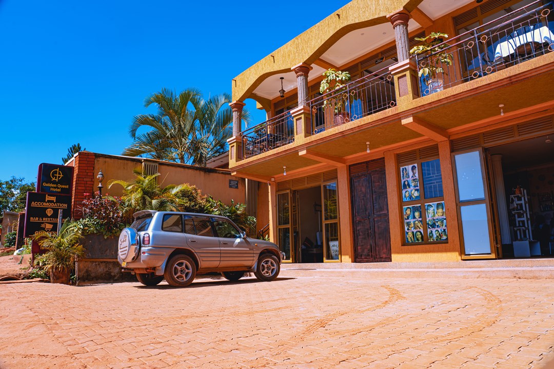 Property Exterior Photo Golden Quest Hotel Entebbe, Uganda Central Region