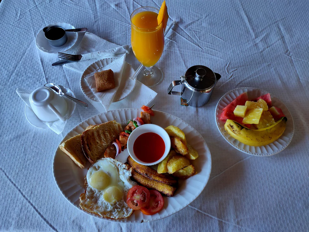 Breakfast Photo Pulickal Heights Hotel Entebbe, Uganda Central Region