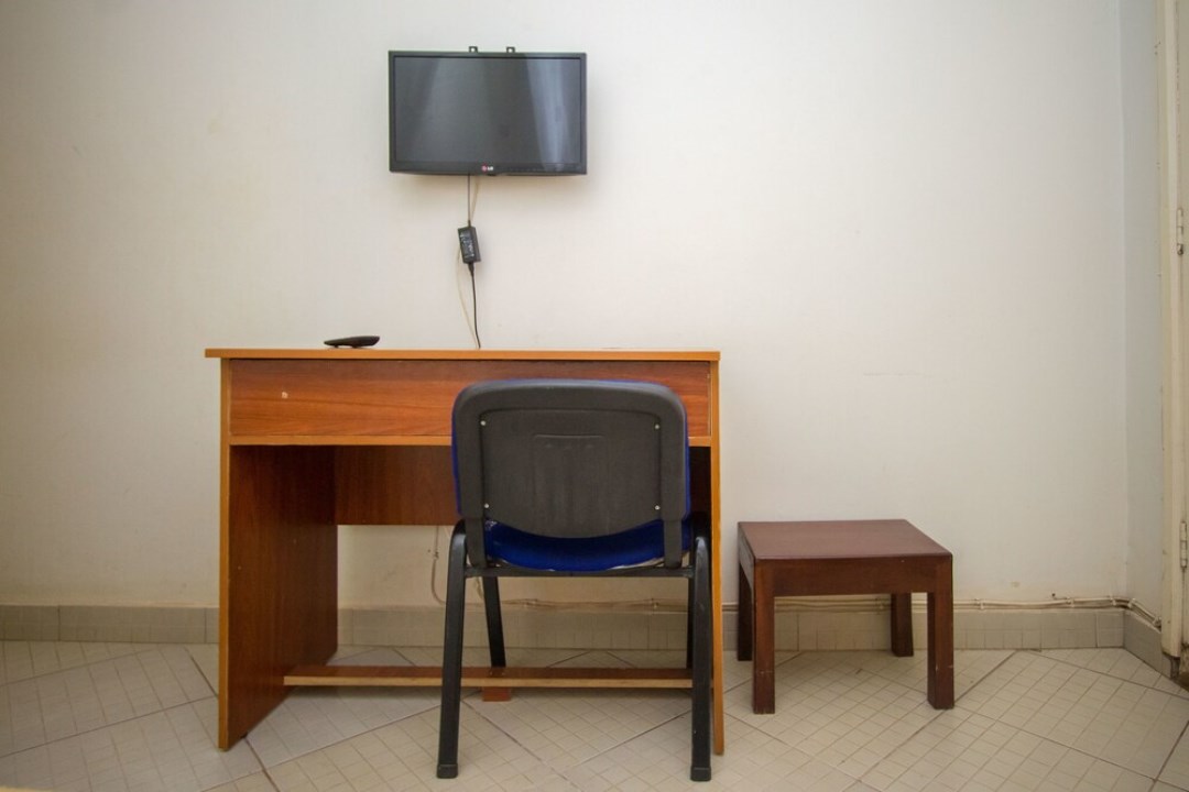 Working Desk Photo Emirina Travel Hotel - Hotels | Jinja, Uganda Eastern Region