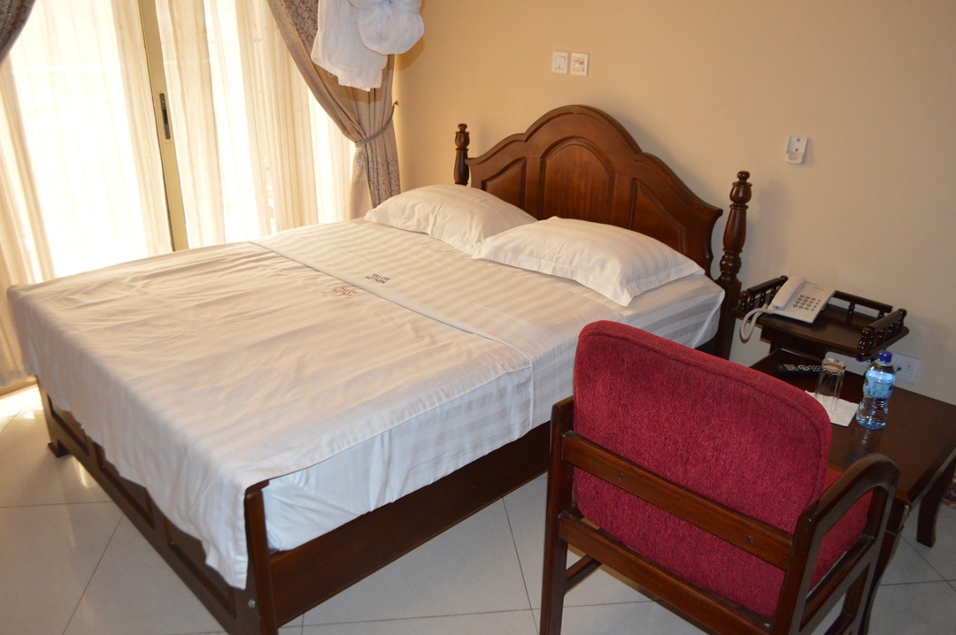 Deluxe Double Bedroom Photo Super Paradise Hotel Kampala, Uganda Central Region