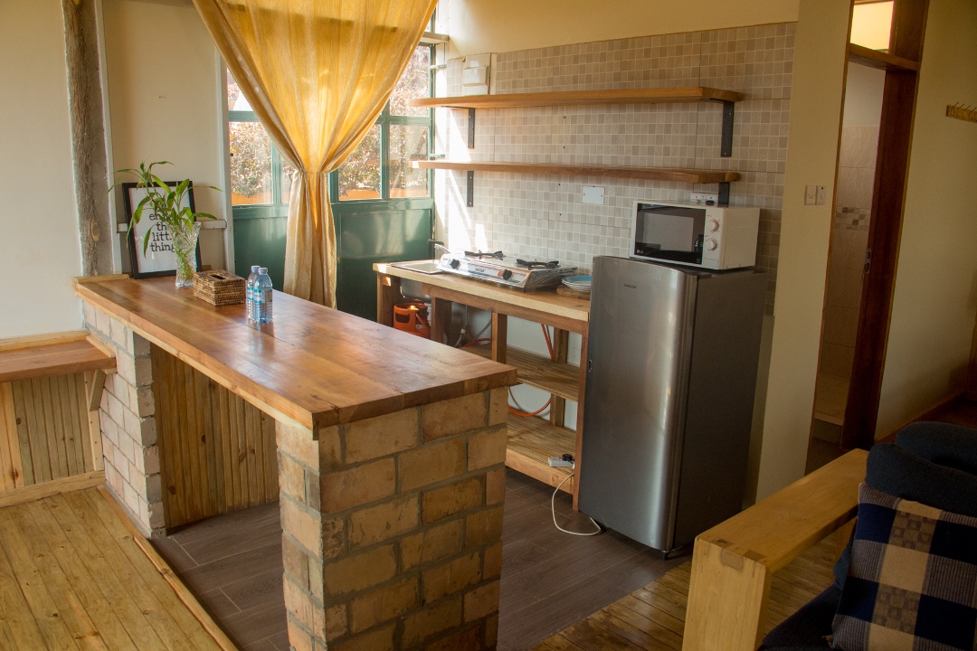 Kitchen Photo Nile Front Cottages - Hotels | Jinja, Uganda Eastern Region