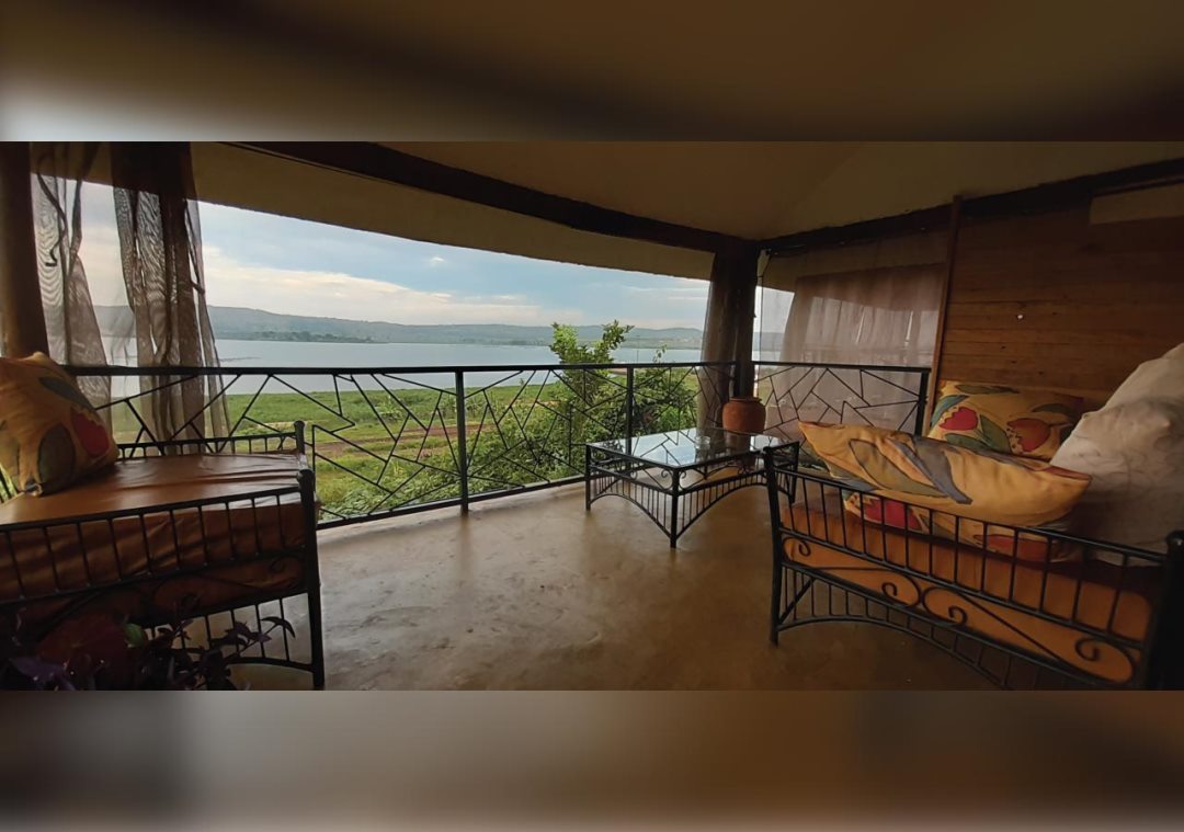 Balcony Photo Home on the Nile, Jinja Uganda Eastern Region 1