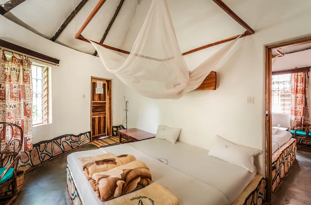 Double Bedroom Photo Kingfisher Safaris Resort Hotel - Hotels | Jinja, Uganda Eastern Region