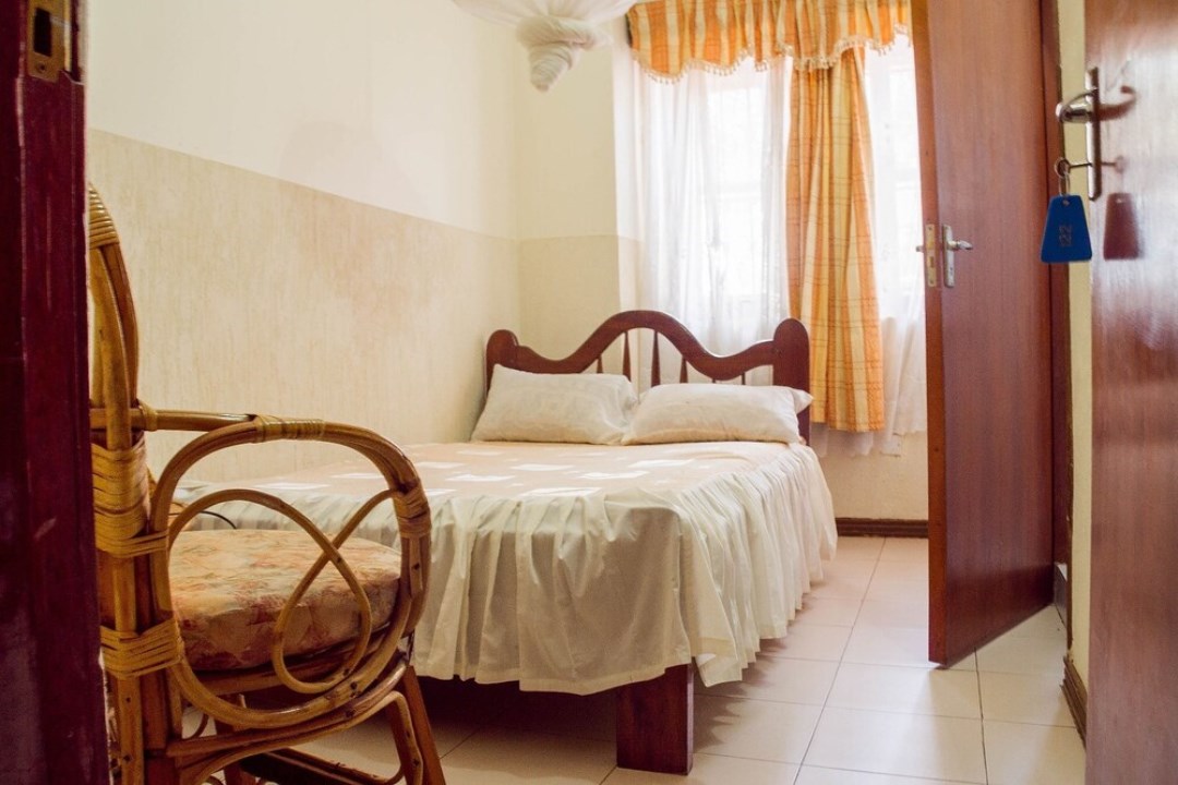 Single Bedroom Photo Buziga Country Resort Kampala, Uganda Central Region