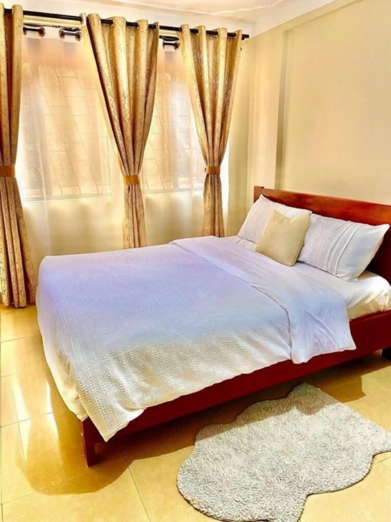 Studio Bedroom Photo Golden Cherries Guest House Jinja, Uganda Eastern Region