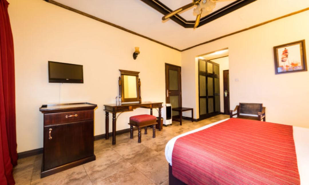 Double Bedroom amenities Photo Cassia Lodge Kampala, Uganda Central Region