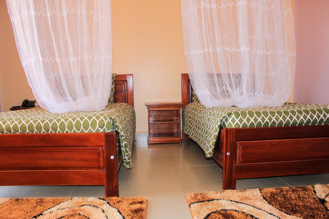 Standard Twin Bedroom Photo Tick Hotel Kawempe, Kampala - Uganda Central Region