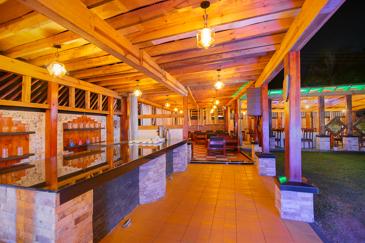 Bar Photo Warmers Hotel Entebbe, Uganda Central Region