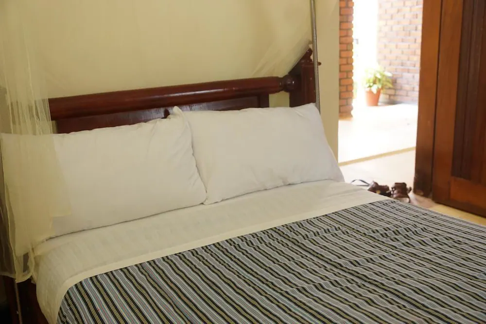 Budget single Bedroom Photo Milano Hotel Kampala - Uganda Central Region 1