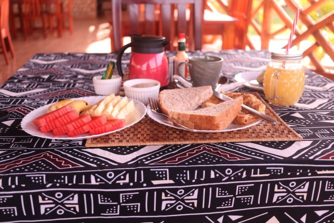Break fast Photo African Roots Guesthouse Entebbe, Uganda Central Region