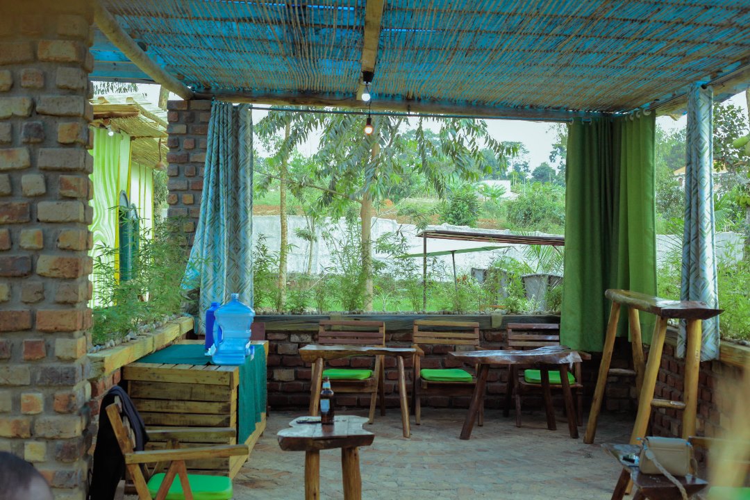 Restaurant Photo Nyungu Yamawe Forest Park Kampala - Uganda Central Region