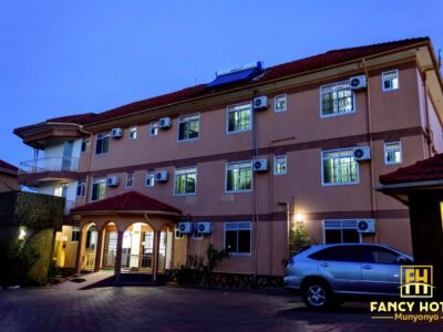 Property Exterior Photo Fancy Hotel Munyonyo Kampala, Uganda Central Region