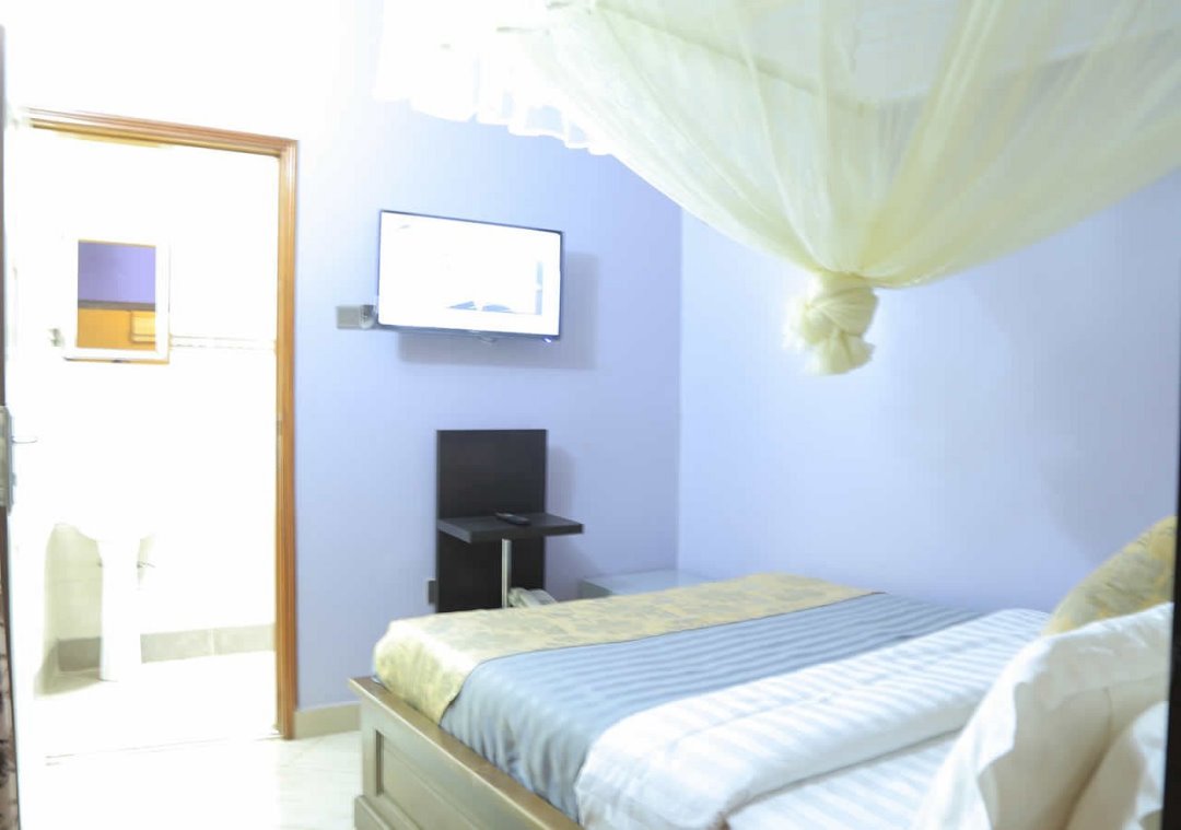 Standard Suite Bedroom Photo BK Suites Hotel Kampala - Uganda Central Region