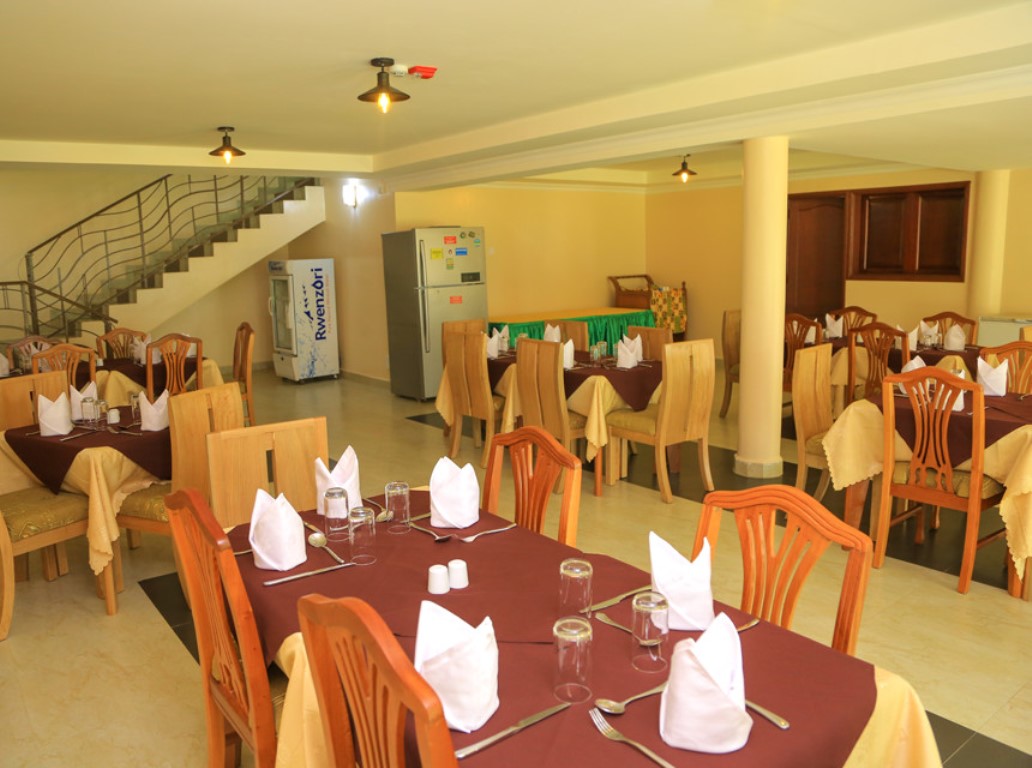 Restaurant Photo Emmaus Guest House Kampala - Uganda Central Region