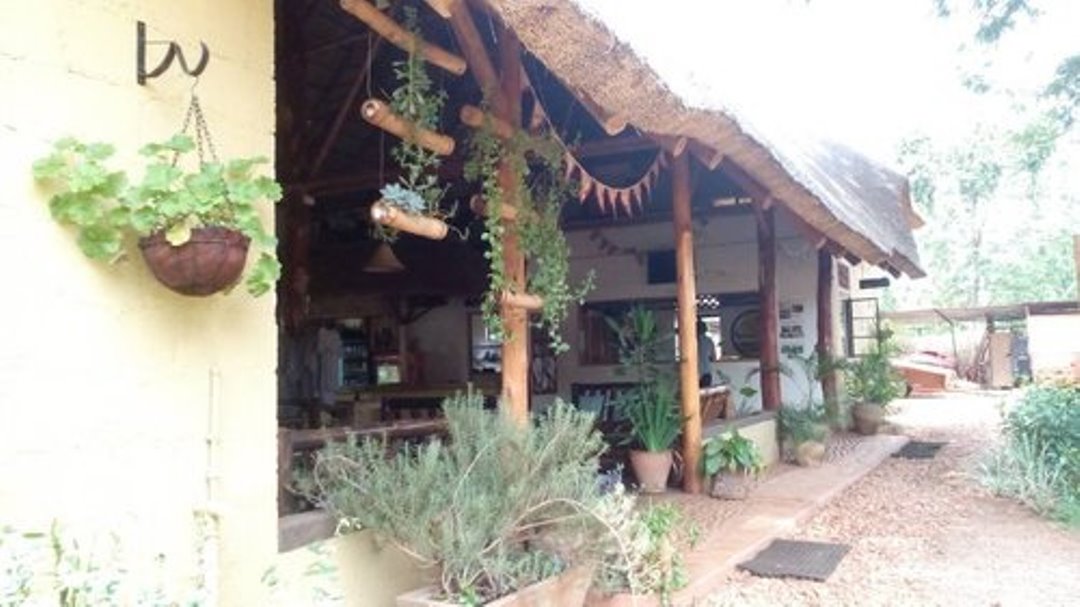Exterior Restaurant Photo 30 Wilson Ventures Jinja, Uganda Central Region 1