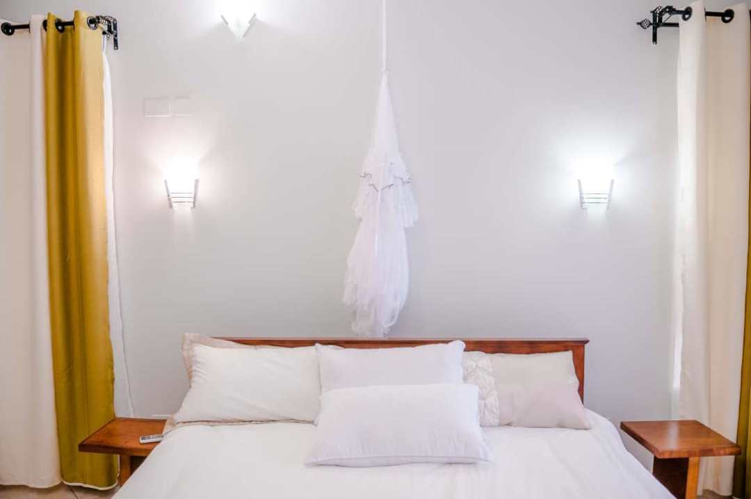 Double Bedroom Photo The Pearl Cottages Kampala Uganda Central Region 2