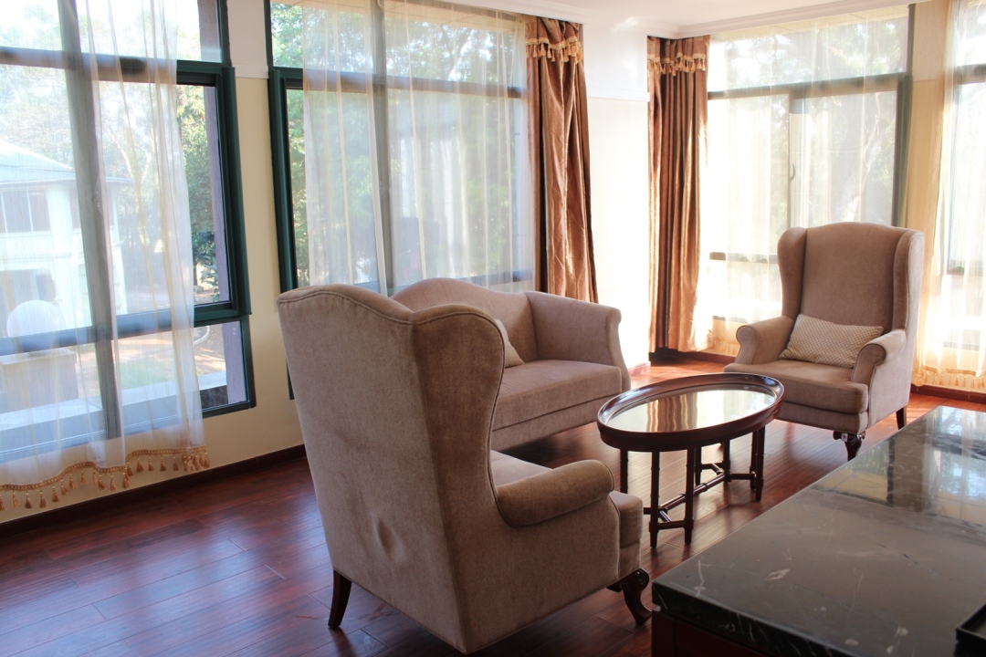 Living area Photo Arirang Hotel Kampala Uganda Central Region