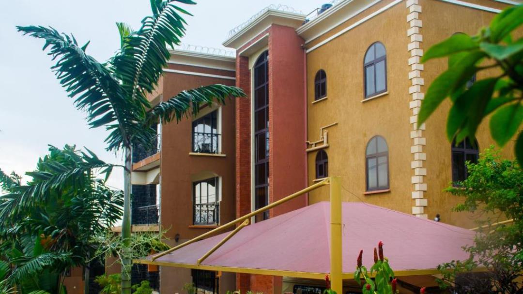 Property Exterior Photo Bona Safari Villa Bunamwaya Kampala- Uganda Central Region