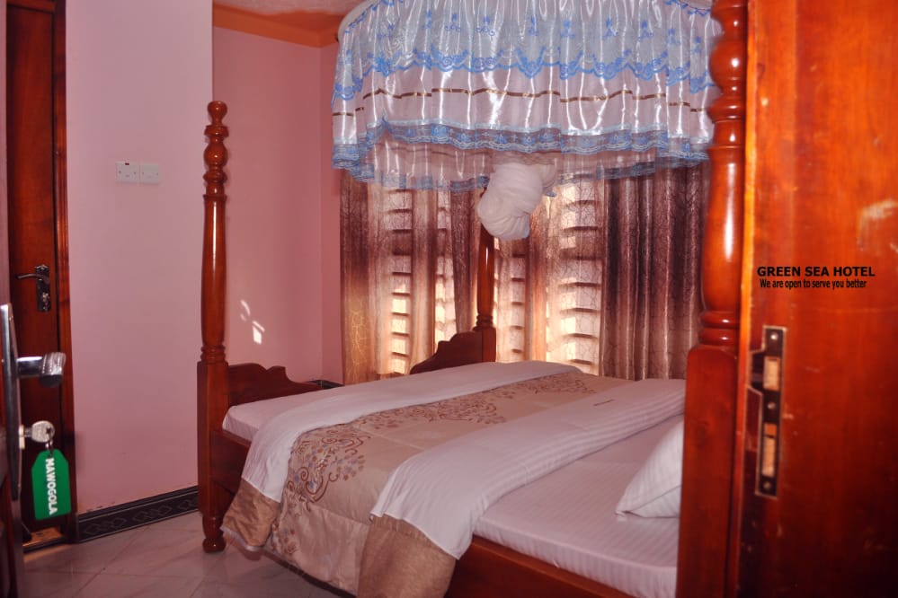 Double Bedroom Photo Green Sea Hotel Kalangala, Uganda Central Region 1