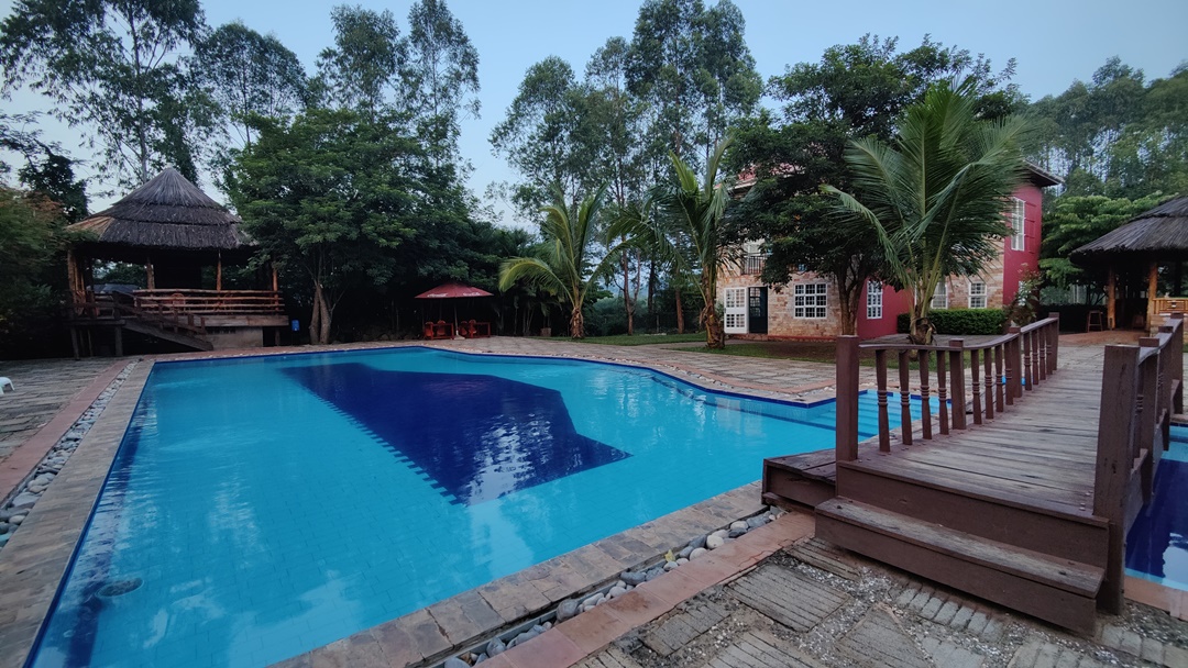 Outdoor swimming pool Photo Kabalega Resort Hotel Masindi Uganda Central Region