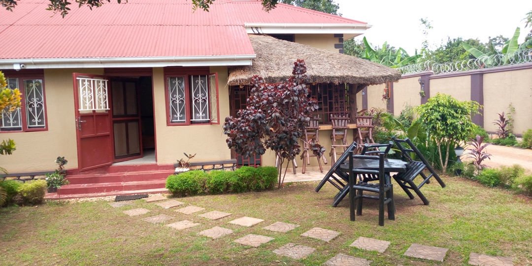 Gardens Photo Monte Cristo Resort Hotel Jinja, Uganda Central Region