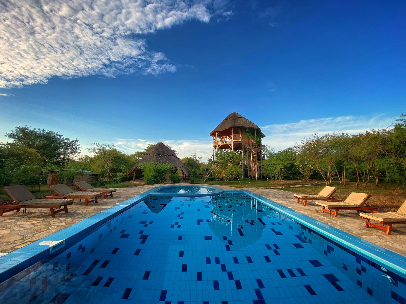 Outdoor swimming pool Photo Murchison Falls Bamboo Village Lodge, Uganda North Western Region