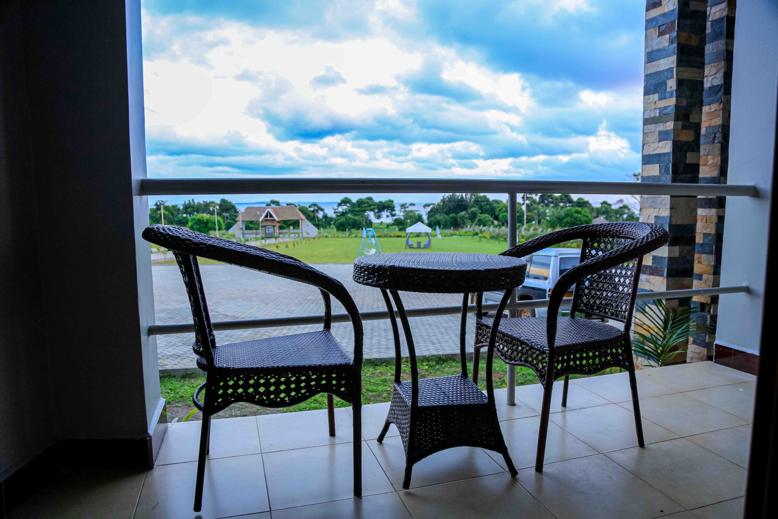 Balcony Photo La Fang Eco resort Hotel Jinja Eastern Region