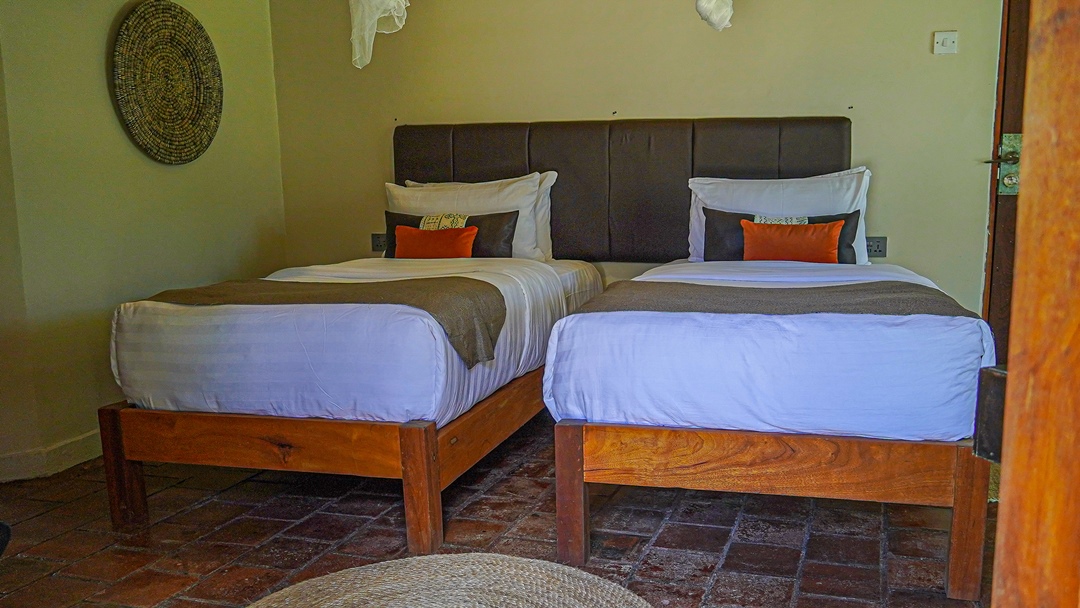 Royal Cottage Twin Bedroom Photo Sambiya River Lodge Masindi Uganda Western Region Region