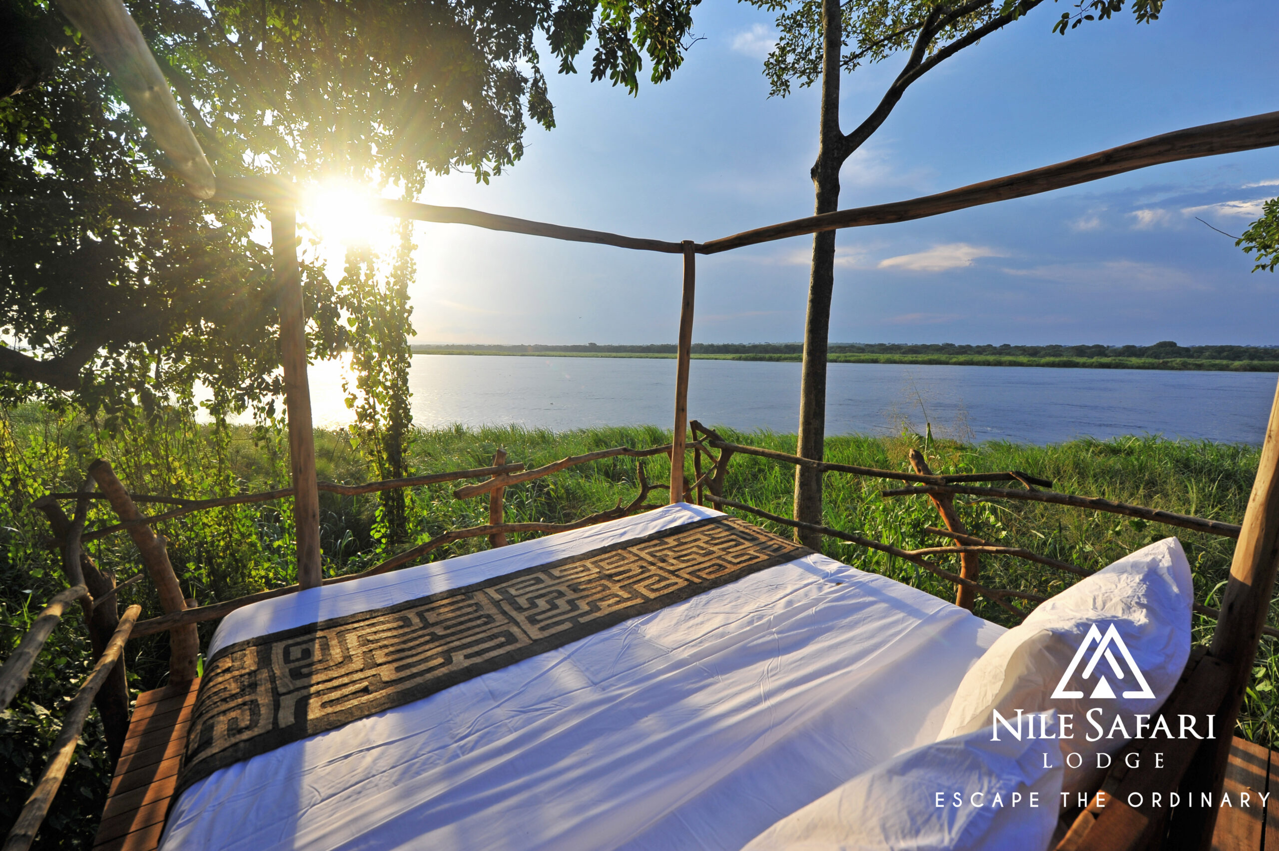 Deluxe Banda Bedroom Photo Nile Safari Lodge, Uganda North Western Region