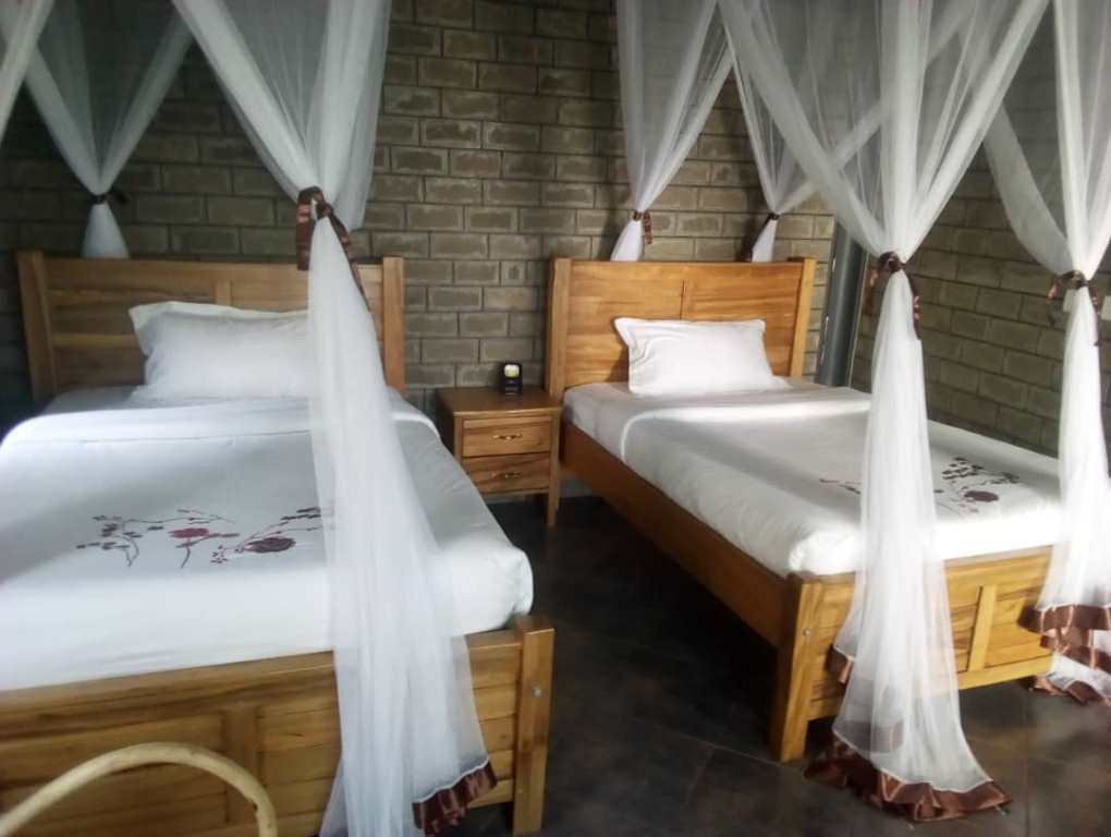 Twin Bedroom Photo Gipir & Labongo Safari Lodge Pakwach, Uganda Northern Region