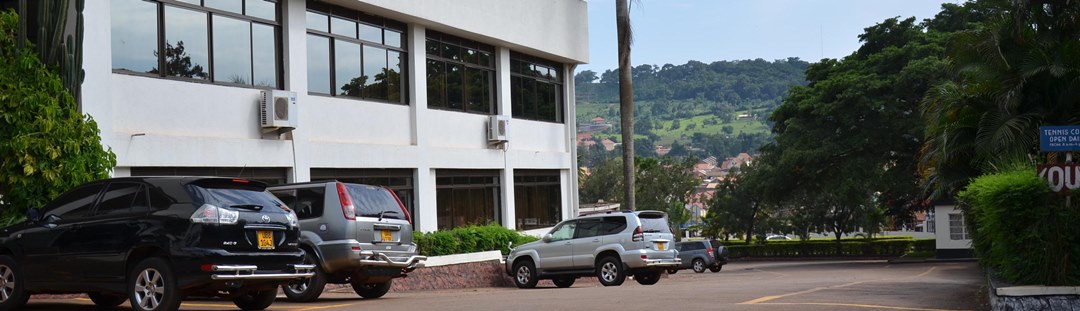 Parking Photo Colline Hotel Mukono - Hotels Mukono, Uganda Central Region