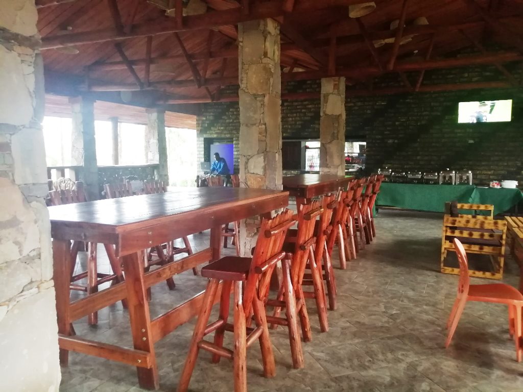 Restaurant Photo Murchison Backpackers Masindi Uganda Western Region Region 1