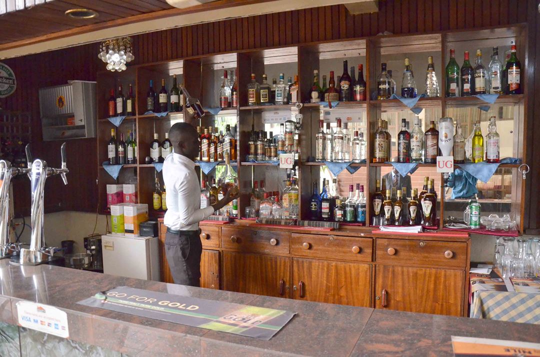 Bar Photo Colline Hotel Mukono - Hotels Mukono, Uganda Central Region