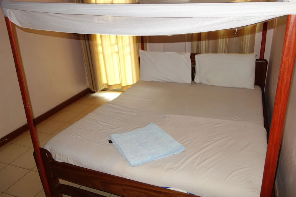 Standard Double Bedroom Photo Satellite Hotel Kampala - Hotel Kampala,Uganda Central Region