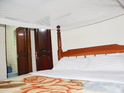 Deluxe Double Bedroom Photo Windsor Hotel Pakwach Uganda Northern Region