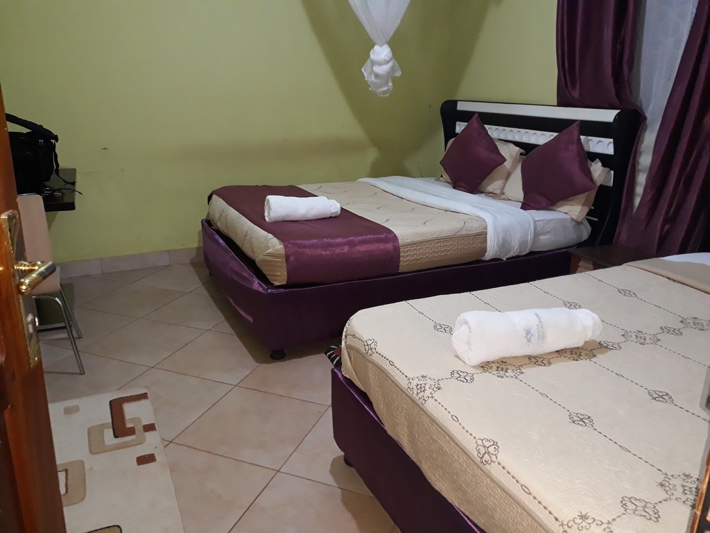 Twin Bedroom Photo Trisek Hotel Hoima Uganda Western Region