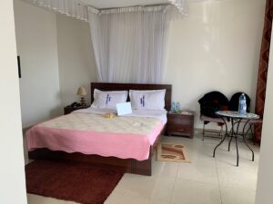 Deluxe Bedroom Photo Reinah Tourist Hotel Fort Portal Uganda Western Region
