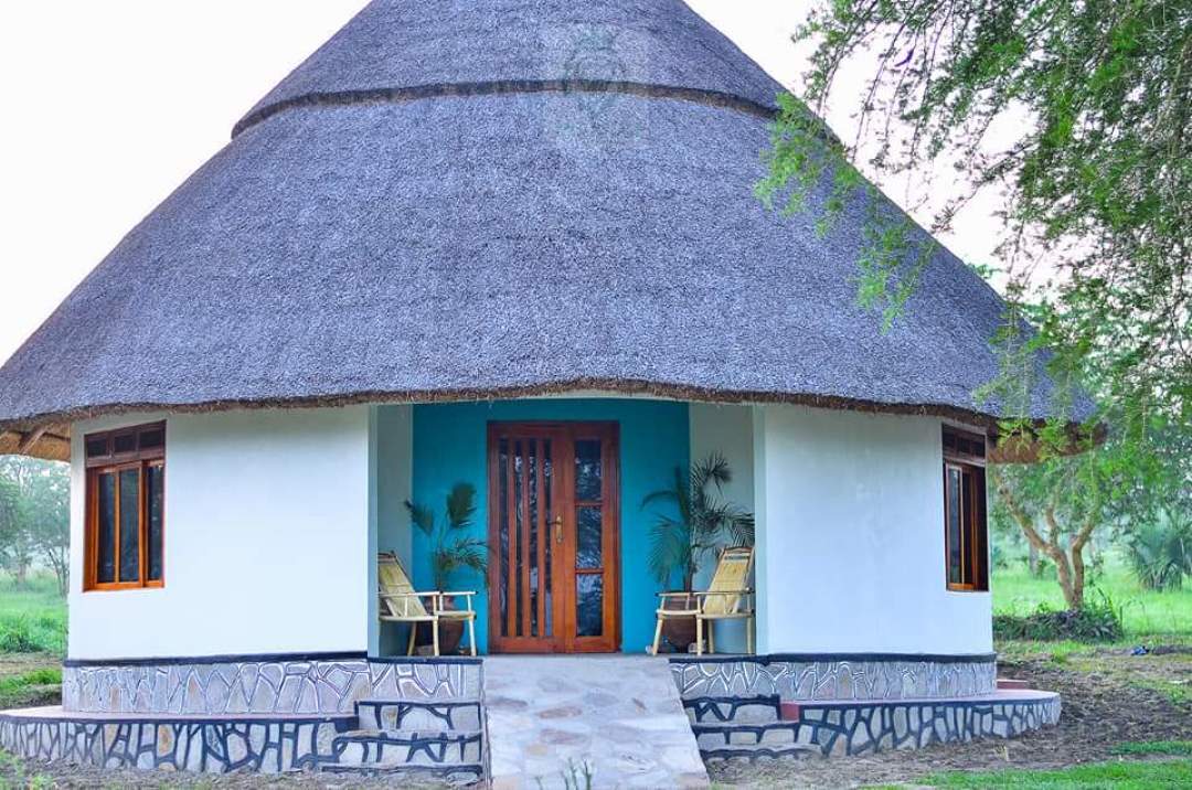 Property Exterior Photo Wild Palace Lodge Pakwach, Murchison Falls National Park Uganda Northern Western Region