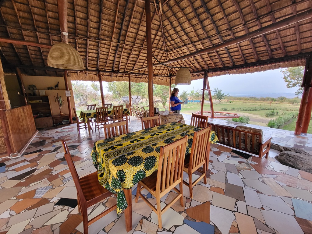 Restaurant Photo Mama Washindi Lodge Pakwach, Murchison Falls National Park Uganda Northern Western Region