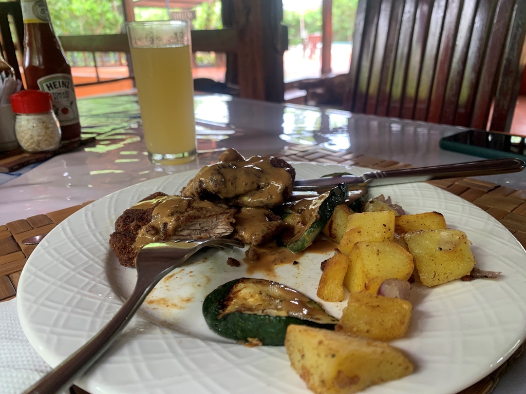 Breakfast Photo Amuka Safari Lodge Nakasongola Uganda Northern Western Region